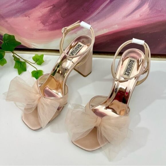 Badgley Mischka Collection Tess Ankle StrapSandal in Soft Blush Size 9 - Picture 5 of 12